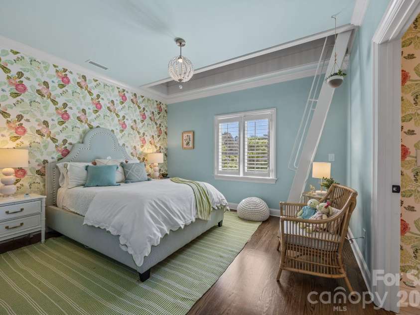 18710 Peninsula Cove Lane, Cornelius, NC 28031.  MLS# CAR4369862, YatesRealty ID 22501. 