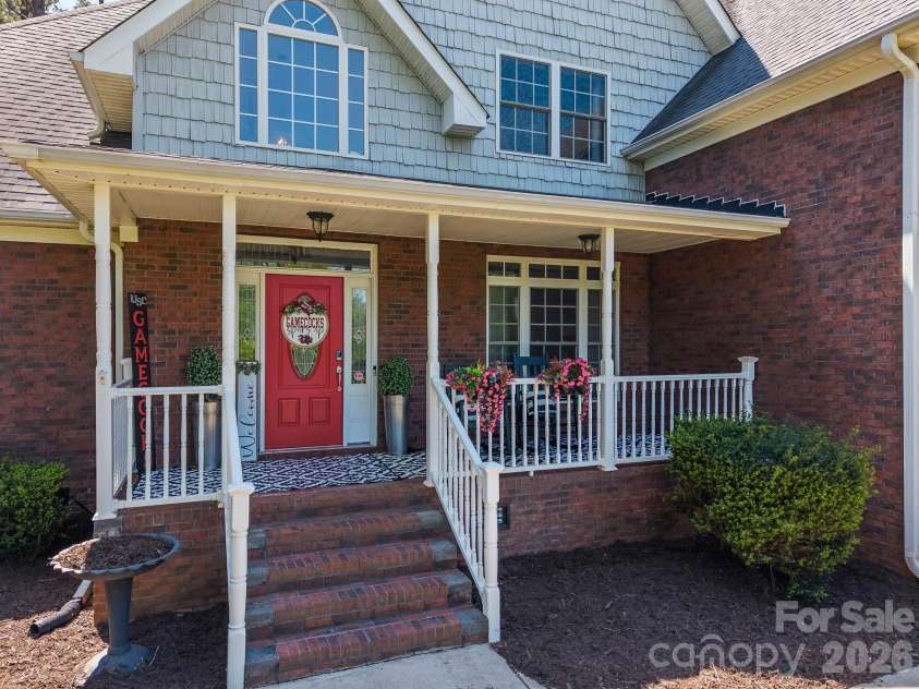 443 Crowders Bluff Court, Clover, SC 29710.  MLS# CAR4369857, YatesRealty ID 22502. 