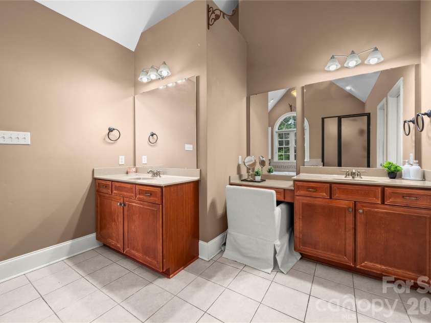443 Crowders Bluff Court, Clover, SC 29710.  MLS# CAR4369857, YatesRealty ID 22502. 