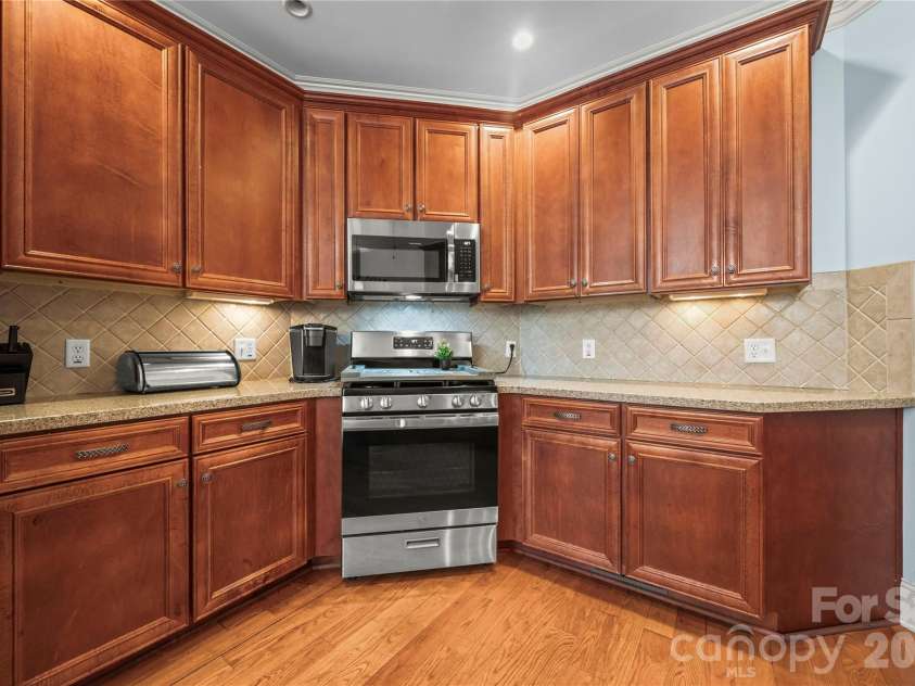 443 Crowders Bluff Court, Clover, SC 29710.  MLS# CAR4369857, YatesRealty ID 22502. 