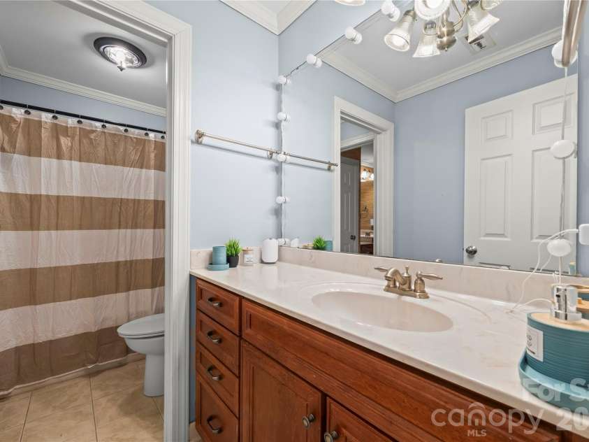 443 Crowders Bluff Court, Clover, SC 29710.  MLS# CAR4369857, YatesRealty ID 22502. 