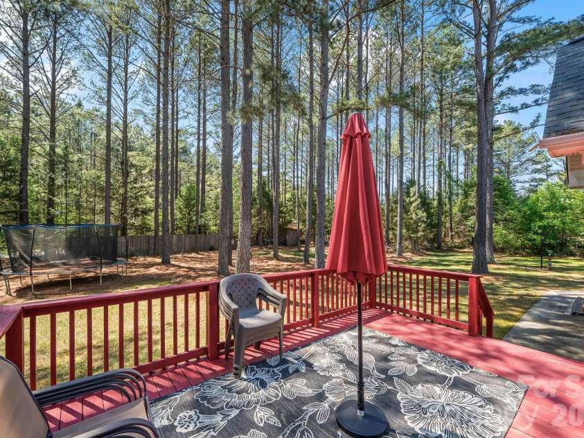 443 Crowders Bluff Court, Clover, SC 29710.  MLS# CAR4369857, YatesRealty ID 22502. 