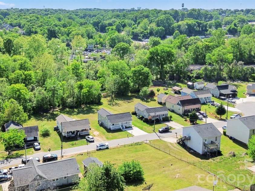 118 Glen Rae Street, Concord, NC 28025.  MLS# CAR4369406, YatesRealty ID 22504. 
