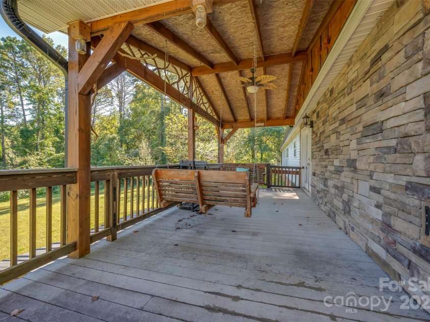 553 New Hope Road, Rutherfordton, NC 28139.  MLS# CAR4309702, YatesRealty ID 22505. 