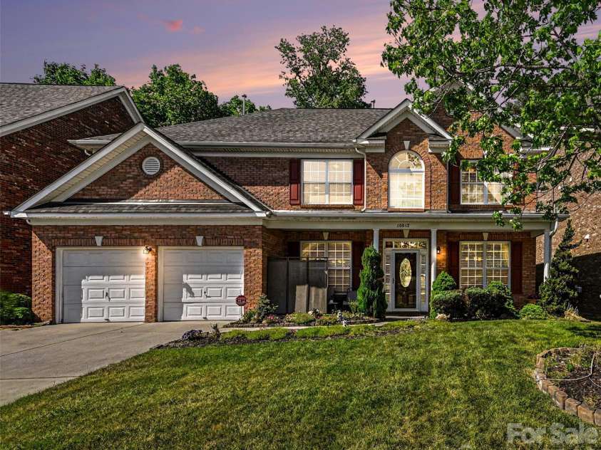 10812 Clark Street, Davidson, NC 28036.  MLS# CAR4372987, YatesRealty ID 22506. 
