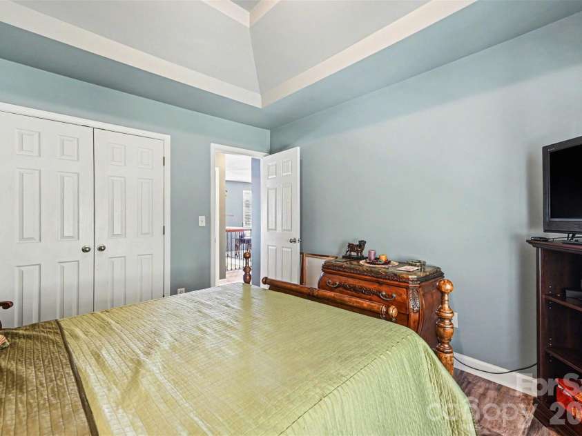 10812 Clark Street, Davidson, NC 28036.  MLS# CAR4372987, YatesRealty ID 22506. 