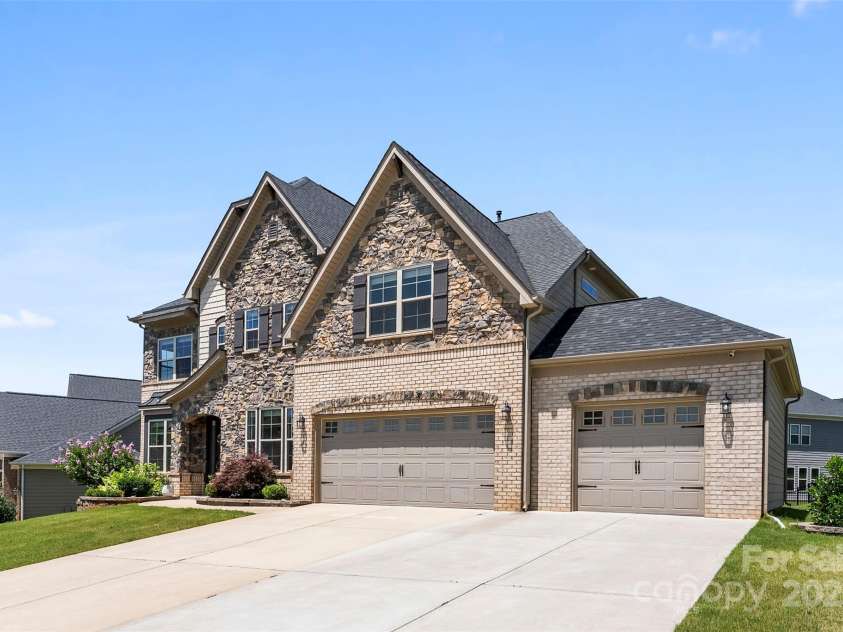 837 Kathy Dianne Drive, Indian Land, SC 29707.  MLS# CAR4271318, YatesRealty ID 22506. 