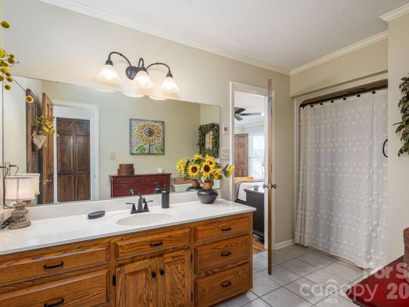 1327 Startown Road, Lincolnton, NC 28092.  MLS# CAR4372757, YatesRealty ID 22509. 