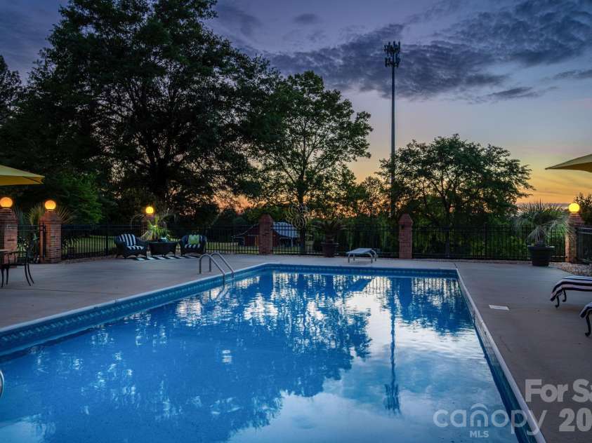 1327 Startown Road, Lincolnton, NC 28092.  MLS# CAR4372757, YatesRealty ID 22509. 