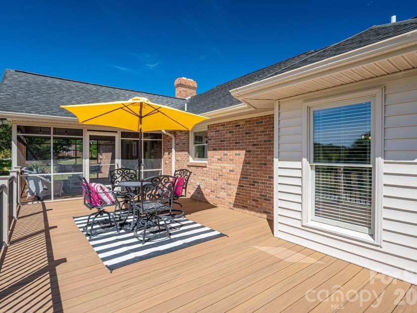 1327 Startown Road, Lincolnton, NC 28092.  MLS# CAR4372757, YatesRealty ID 22509. 