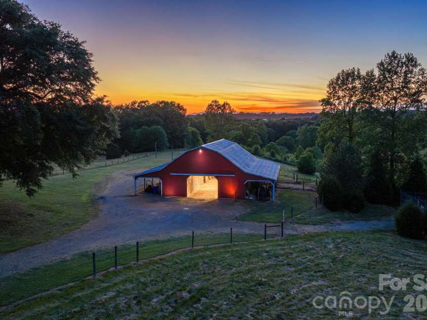 1327 Startown Road, Lincolnton, NC 28092.  MLS# CAR4372757, YatesRealty ID 22509. 