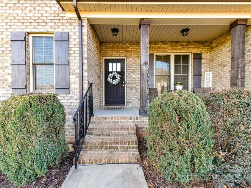 4130 Waterway Drive, Monroe, NC 28110.  MLS# CAR4227418, YatesRealty ID 22509. 