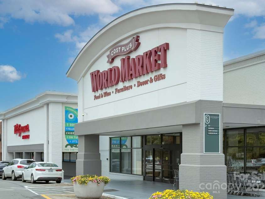 918 Mcalway Road, Charlotte, NC 28211.  MLS# CAR4290818, YatesRealty ID 2251. 