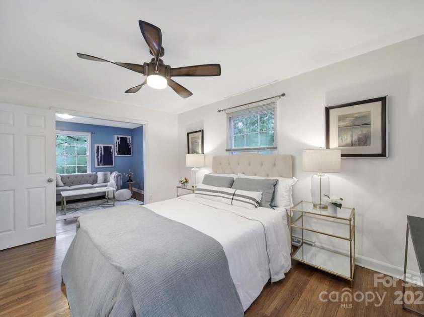 3800 Lovett Circle, Charlotte, NC 28210.  MLS# CAR4266770, YatesRealty ID 22510. 