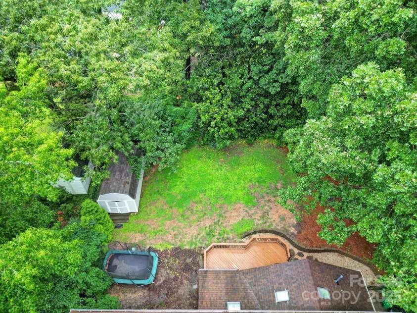 3800 Lovett Circle, Charlotte, NC 28210.  MLS# CAR4266770, YatesRealty ID 22510. 