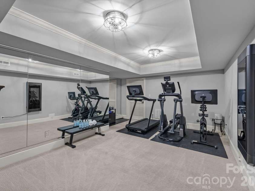 19506 Mary Ardrey Circle, Cornelius, NC 28031.  MLS# CAR4377841, YatesRealty ID 22511. 