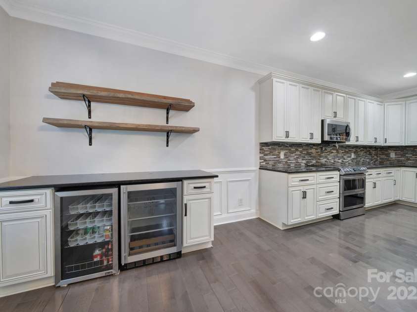 329 Wave Crest Drive, Tega Cay, SC 29708.  MLS# CAR4275440, YatesRealty ID 22511. 