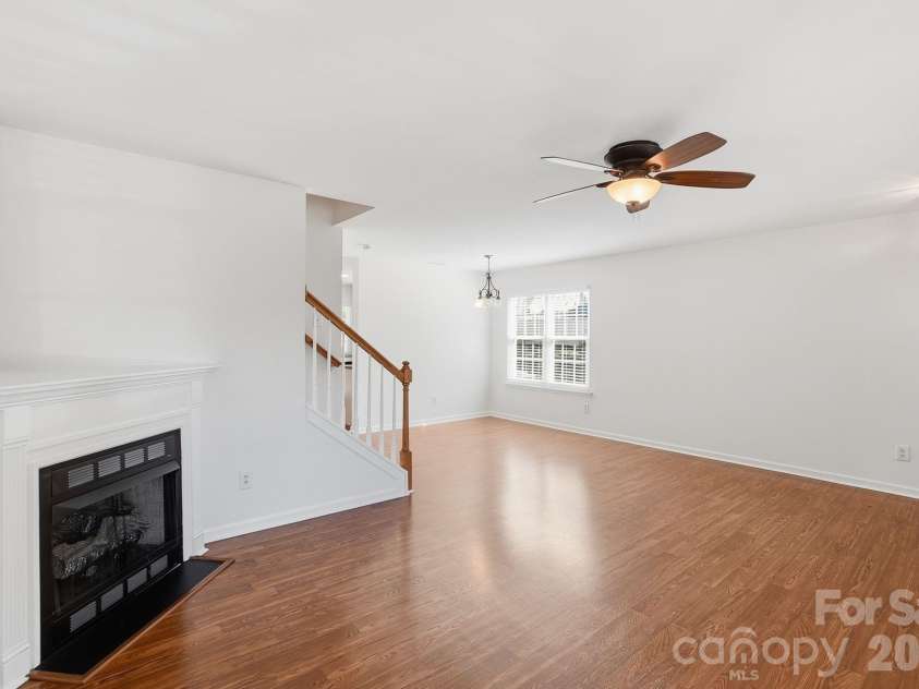 322 Deep Water Lane, Fort Mill, SC 29715.  MLS# CAR4375235, YatesRealty ID 22514. 
