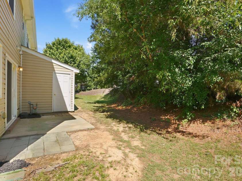 322 Deep Water Lane, Fort Mill, SC 29715.  MLS# CAR4375235, YatesRealty ID 22514. 