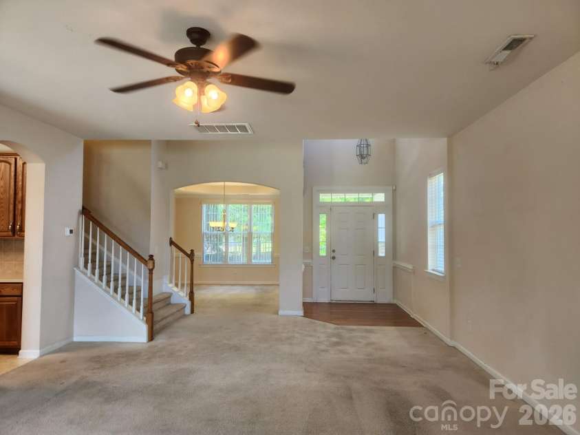 10118 Alvarado Way, Charlotte, NC 28277.  MLS# CAR4378815, YatesRealty ID 22515. Large Formal Dining Room