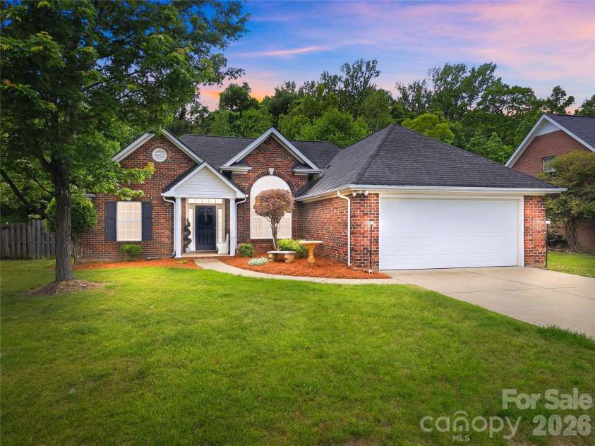 12626 Hill Pine Road, Midland, NC 28107.  MLS# CAR4374159, YatesRealty ID 22517. 