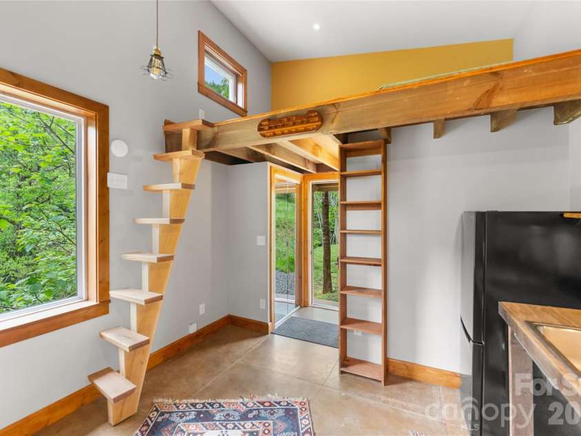 1146 Thomas Branch Road, Marshall, NC 28753.  MLS# CAR4374360, YatesRealty ID 22519. 
