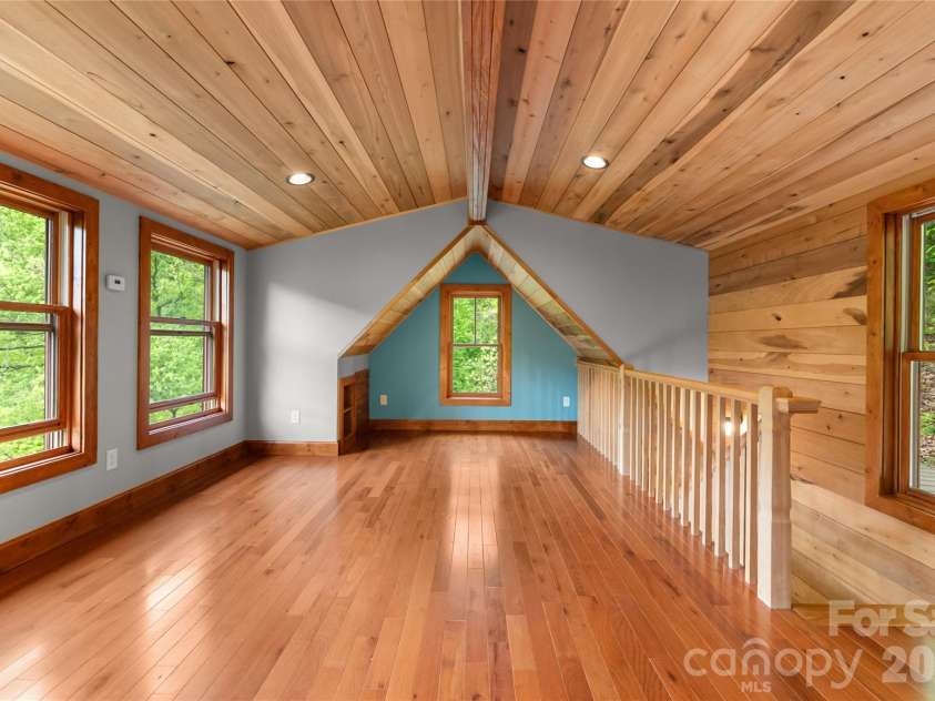 1146 Thomas Branch Road, Marshall, NC 28753.  MLS# CAR4374360, YatesRealty ID 22519. 