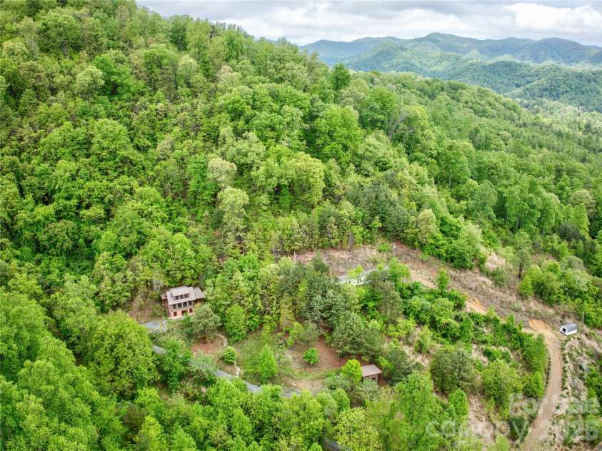 1146 Thomas Branch Road, Marshall, NC 28753.  MLS# CAR4374360, YatesRealty ID 22519. 