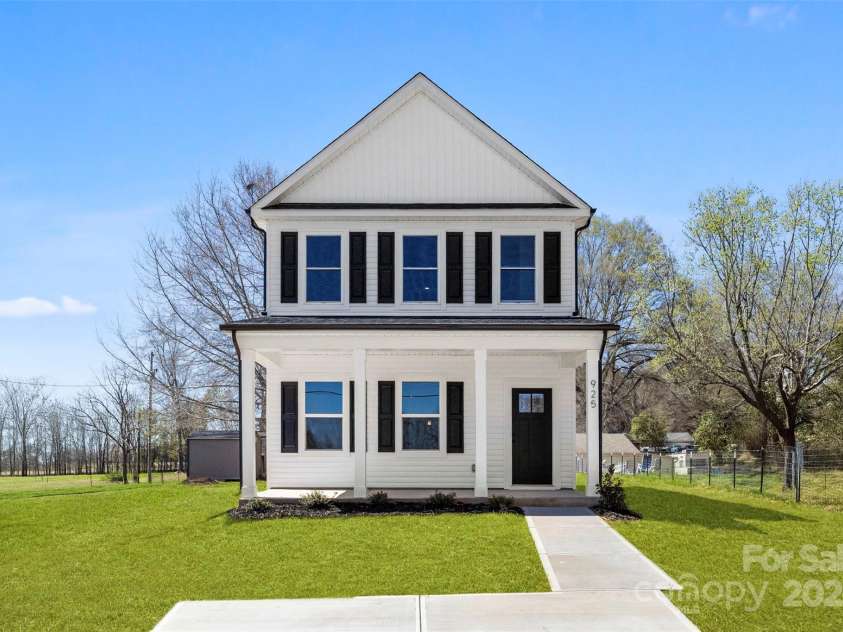 925 Marys Grove Road, Cherryville, NC 28021.  MLS# CAR4273910, YatesRealty ID 22519. 