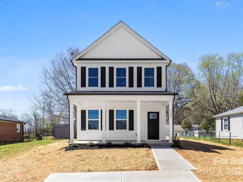 925 Marys Grove Road, Cherryville, NC 28021.  MLS# CAR4273910, YatesRealty ID 22519. 