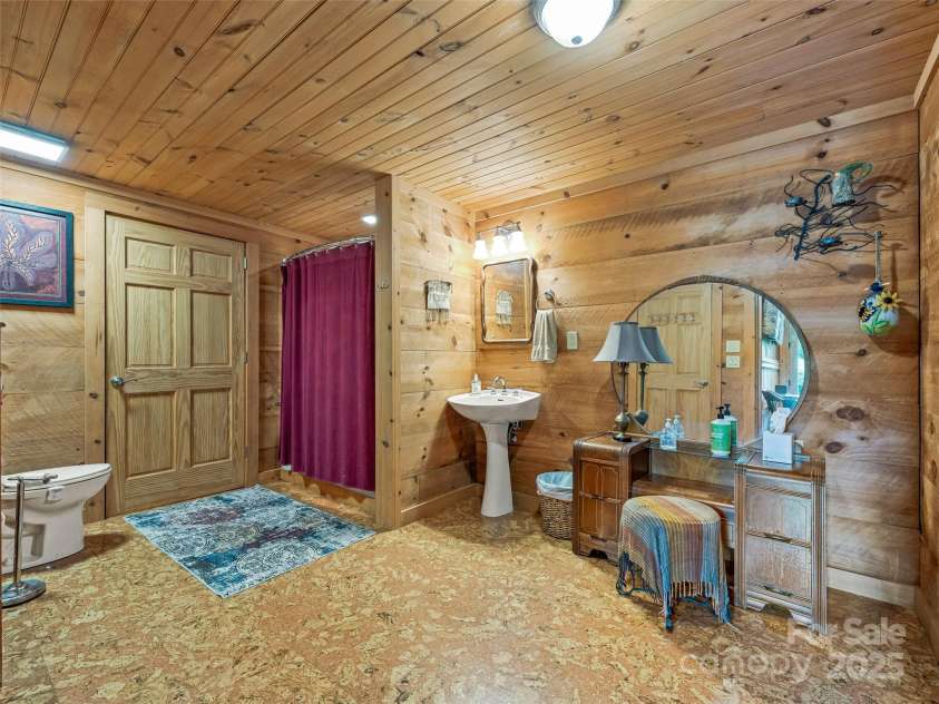 415 Shady Grove Road, Tuckasegee, NC 28783.  MLS# CAR4293970, YatesRealty ID 2252. 