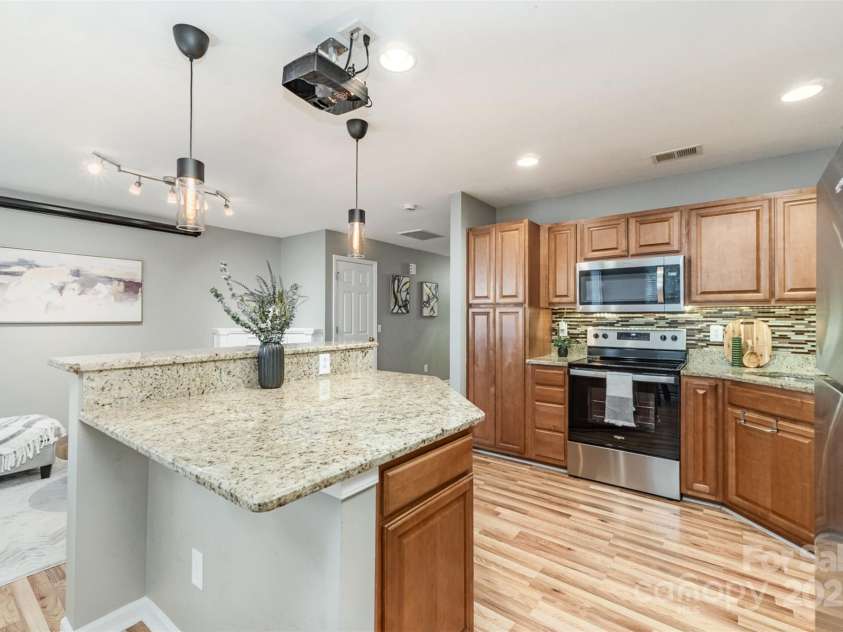 10421 Columbia Crest Court, Charlotte, NC 28270.  MLS# CAR4255095, YatesRealty ID 22520. 