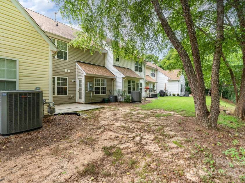 10421 Columbia Crest Court, Charlotte, NC 28270.  MLS# CAR4255095, YatesRealty ID 22520. 