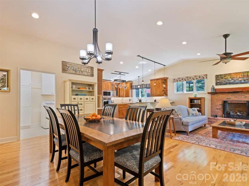 9 Golfview Drive, Maggie Valley, NC 28751.  MLS# CAR4374732, YatesRealty ID 22520. 