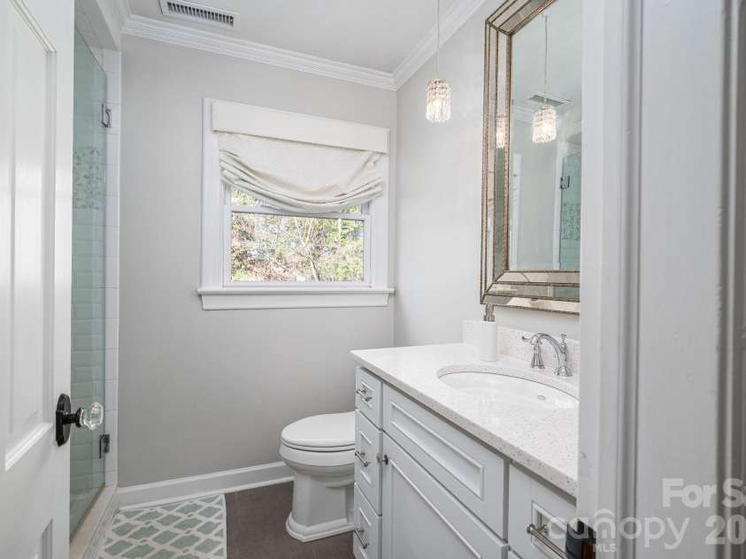 3636 Brentwood Drive, Gastonia, NC 28056.  MLS# CAR4349207, YatesRealty ID 22521. 