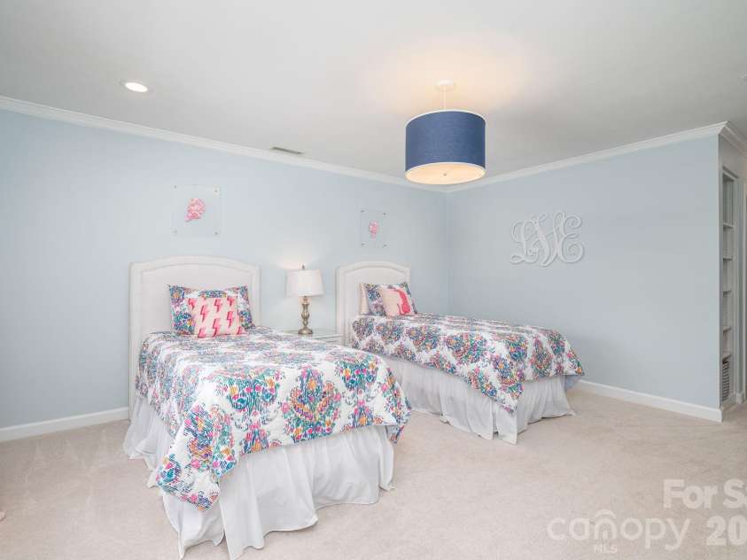 3636 Brentwood Drive, Gastonia, NC 28056.  MLS# CAR4349207, YatesRealty ID 22521. 