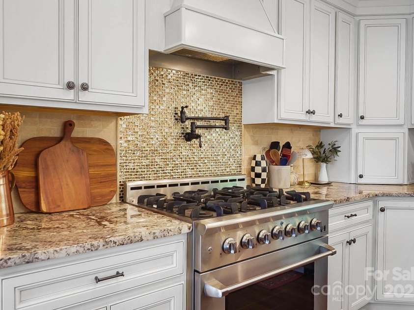 4485 River Oaks Road, Lake Wylie, SC 29710.  MLS# CAR4273028, YatesRealty ID 22521. 