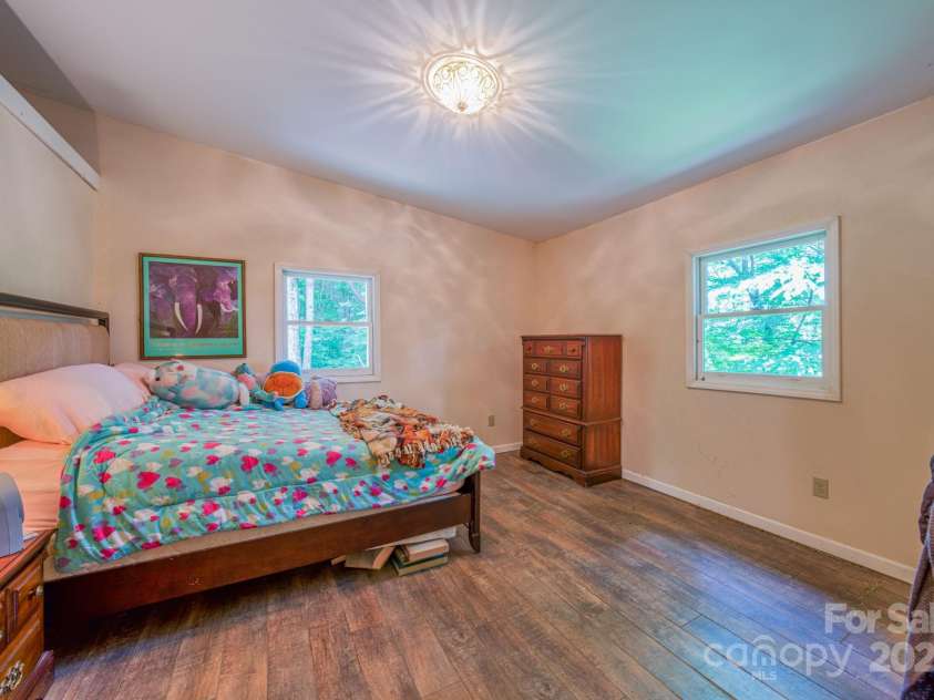 88 Bearwallow Road, Leicester, NC 28748.  MLS# CAR4153079, YatesRealty ID 22522. 