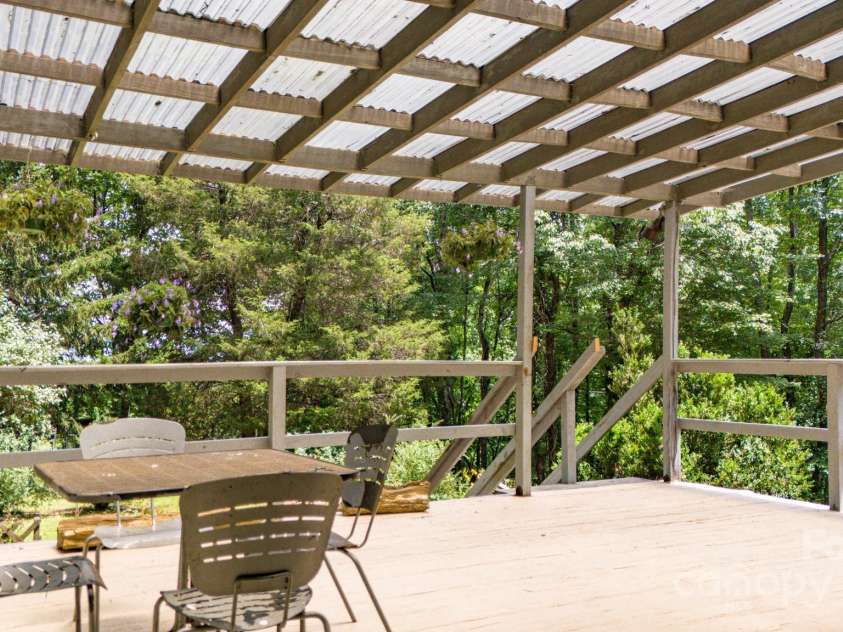 88 Bearwallow Road, Leicester, NC 28748.  MLS# CAR4153079, YatesRealty ID 22522. 