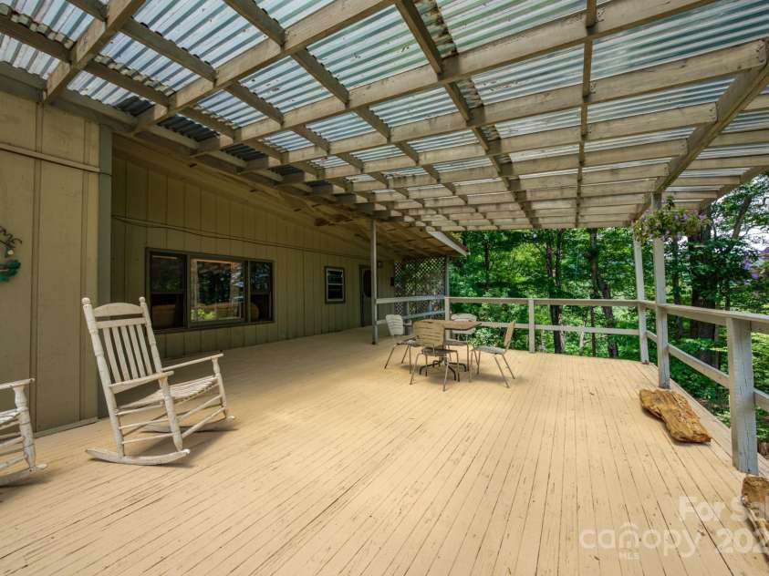 88 Bearwallow Road, Leicester, NC 28748.  MLS# CAR4153079, YatesRealty ID 22522. 