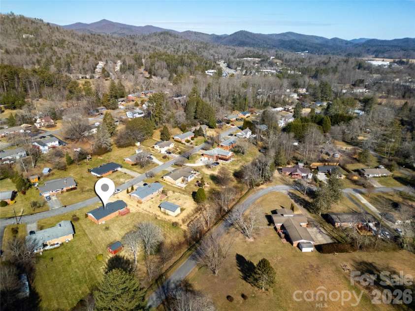 112 Allison Road, Brevard, NC 28712.  MLS# CAR4340676, YatesRealty ID 22524. 
