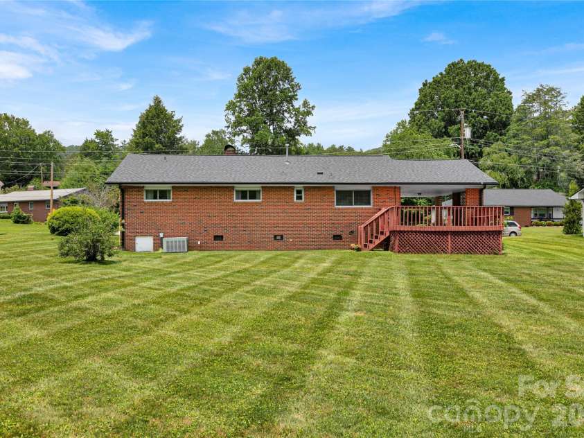 112 Allison Road, Brevard, NC 28712.  MLS# CAR4340676, YatesRealty ID 22524. 
