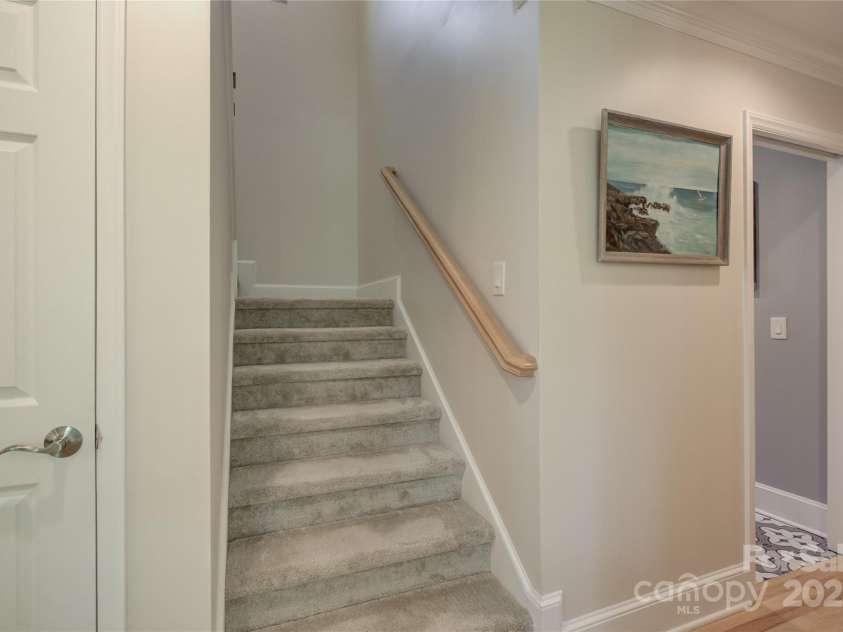 18205 Royal Oak Road, Charlotte, NC 28278.  MLS# CAR4269579, YatesRealty ID 22524. 