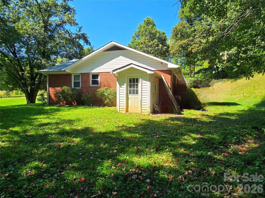 1797 Calvin Edney Road, Mars Hill, NC 28754.  MLS# CAR4352100, YatesRealty ID 22525. 