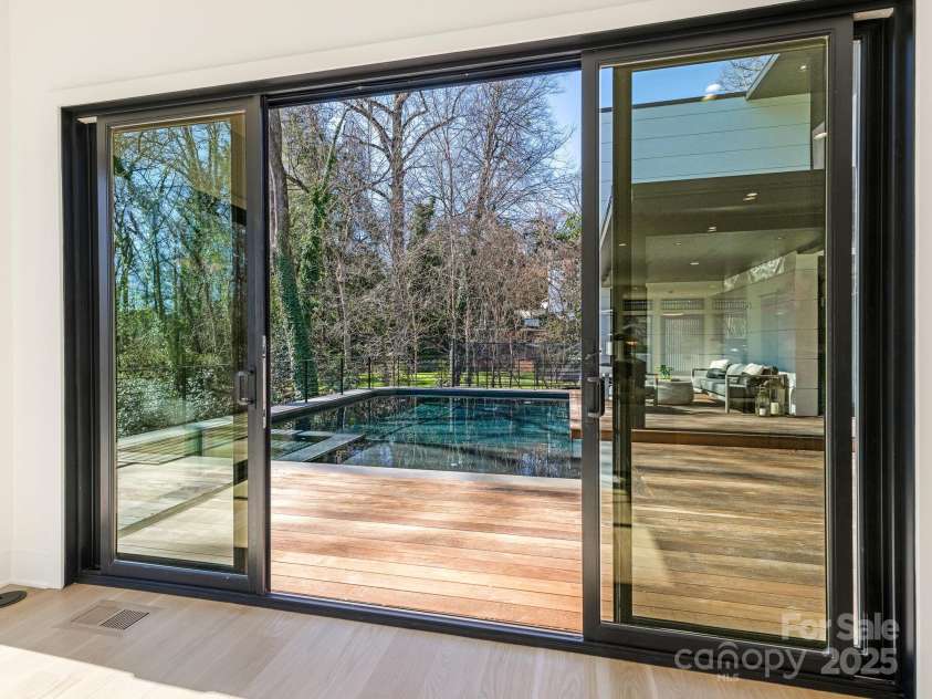 2832 Arcadia Avenue, Charlotte, NC 28209.  MLS# CAR4217335, YatesRealty ID 22525. Outdoor Living