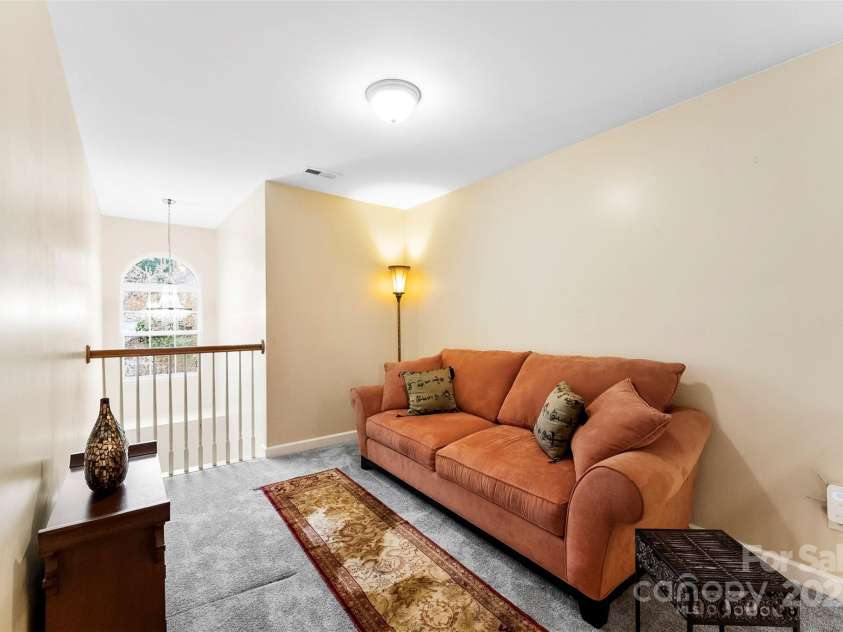 8619 Delamere Lane, Charlotte, NC 28269.  MLS# CAR4241506, YatesRealty ID 22527. Loft furnished