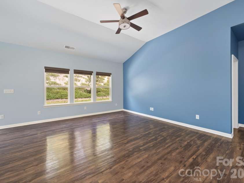 202 Paradise Hills Circle, Mooresville, NC 28115.  MLS# CAR4329082, YatesRealty ID 22528. 