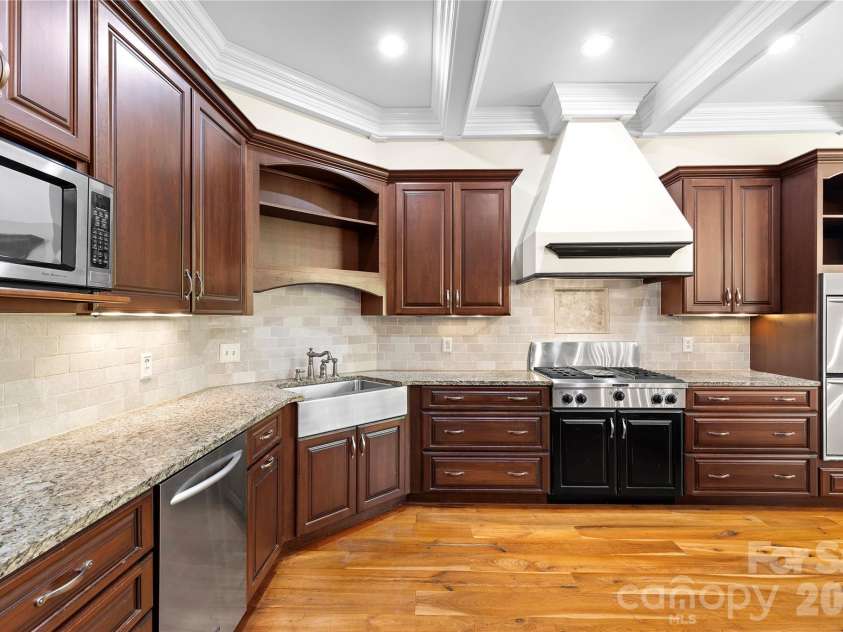 7967 Glen Abbey Circle, Stanley, NC 28164.  MLS# CAR4336818, YatesRealty ID 22529. 
