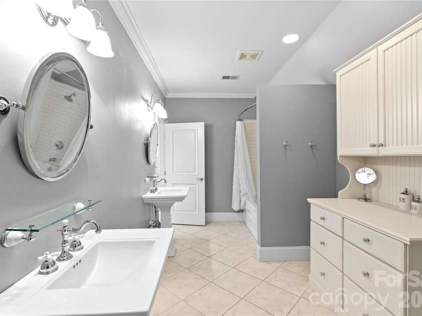 7967 Glen Abbey Circle, Stanley, NC 28164.  MLS# CAR4336818, YatesRealty ID 22529. 