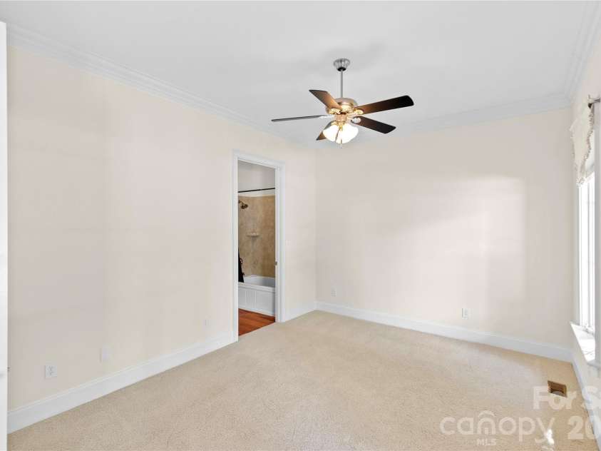 7967 Glen Abbey Circle, Stanley, NC 28164.  MLS# CAR4336818, YatesRealty ID 22529. 